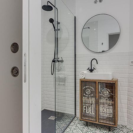 א-קורוניה Central Square Deluxe Apartment מראה חיצוני תמונה